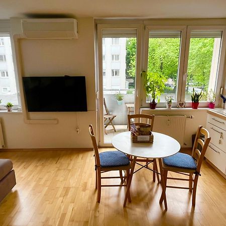 Cosy Studio Andy With Great Location Apartment Ljubljana Ngoại thất bức ảnh