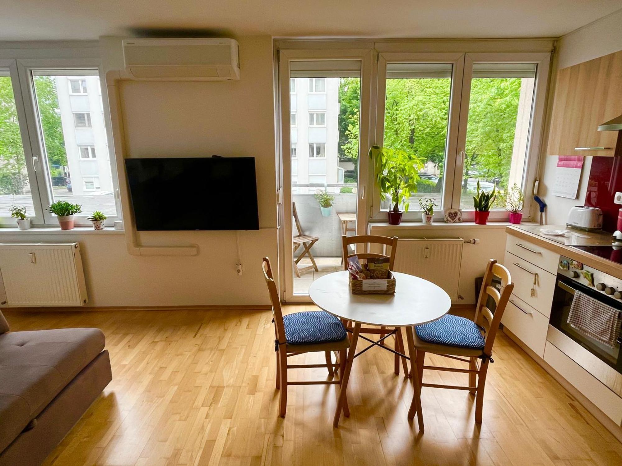Cosy Studio Andy With Great Location Ljubljana Ngoại thất bức ảnh